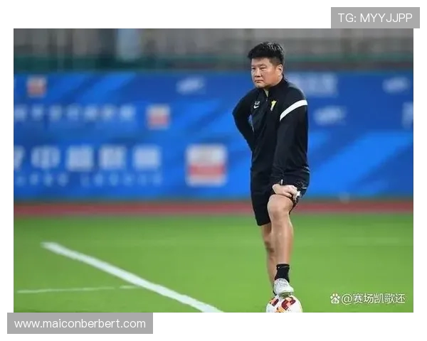 维亚纳回忆在武汉长江时遭遇欠薪 李金羽战术素养不足导致困境 维亚纳回忆在武汉长江时遭遇欠薪 李金羽战术素养不足导致困境