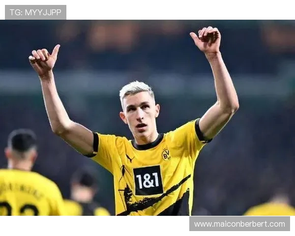 马特乌斯称拜仁多特补强皆为削弱对手施洛特贝克成焦点