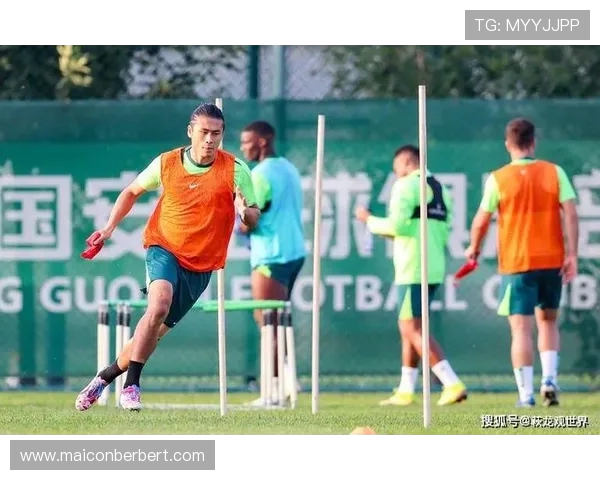 拉米罗迎首秀激战陈涛新帅对决国安与新鹏城上演巅峰较量