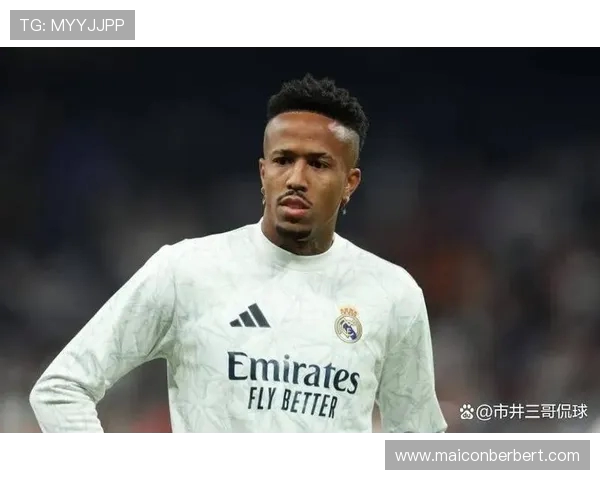 西媒曝米利唐训练中途伤退 阿隆索亲自上场顶替担任中卫