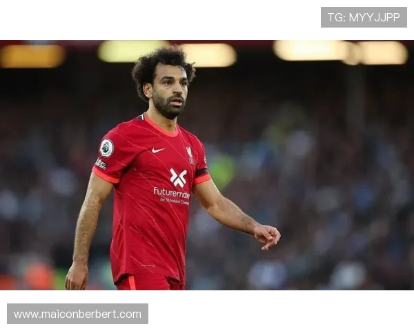 状态回升萨拉赫单场四次过人追平前十三战总和展现强势反弹动力势